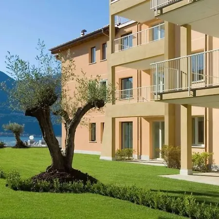 Apartment Italian Lakes 3 Bedroom With Pool